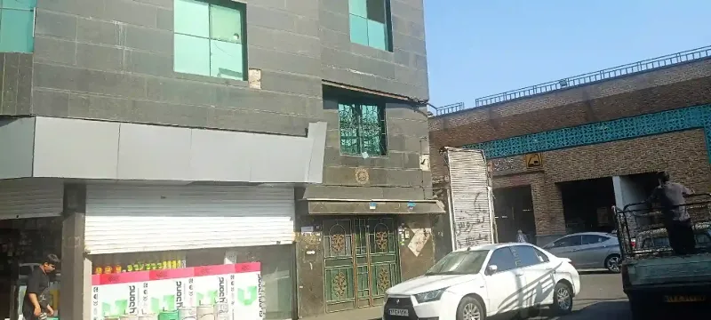 ۱۲۷ متر ودارای مغازه | فروش مسکونی | خانه کلنگی | تهران | مولوی | پست ملک