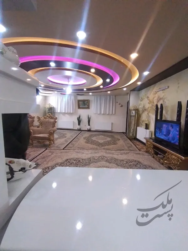 آپارتمان ۱۸۰ متری تک واحدی سه کله نور سند تک برگ | فروش مسکونی | آپارتمان | اصفهان | شهرک کاوه | پست ملک