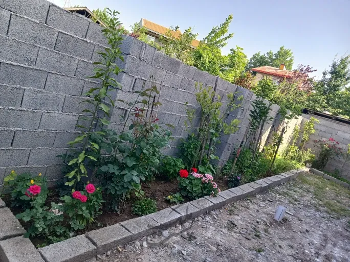 این زمین دارای اب برغ گاز میباشد | فروش مسکونی | خانه ویلایی | رشت | جاده رشت به کوچصفهان | پست ملک