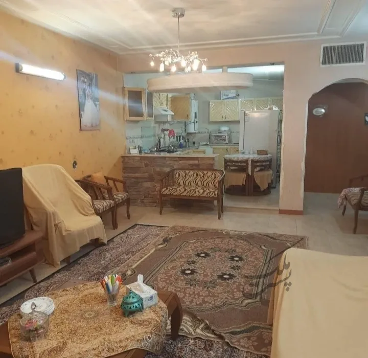 ویلایی دو طبقه بسیار خوش آب و هوا | فروش مسکونی | خانه ویلایی | شیراز | رکنآباد | پست ملک