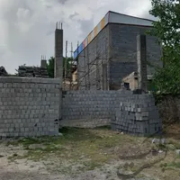 زمین مسکونی با بنا در حال ساخت