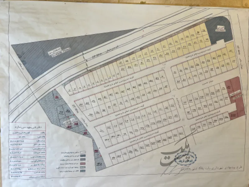 زمین ۳۰۰ متری در شهرک بسیجیان | فروش مسکونی | زمین | قرچک | پست ملک